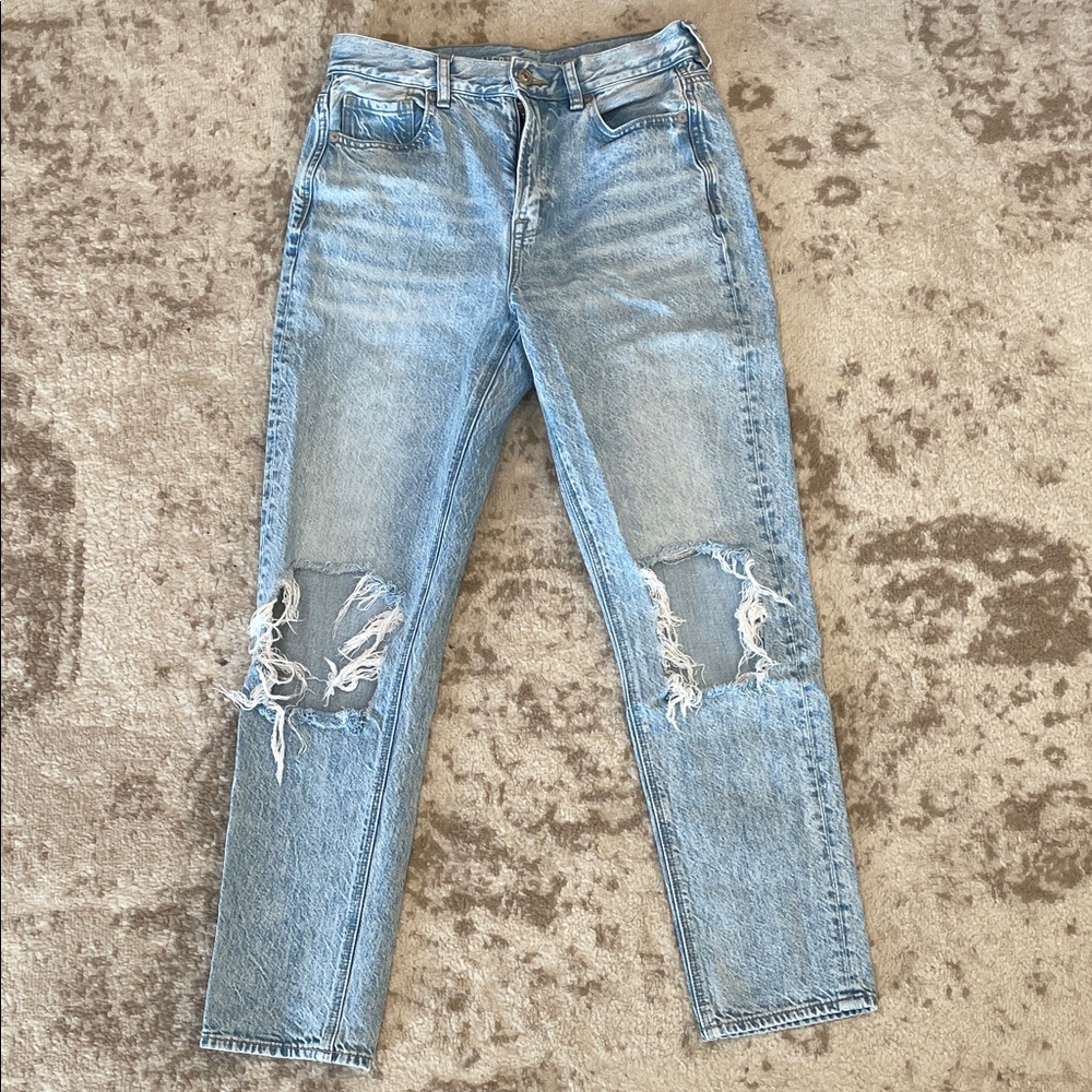 American Eagle Outfitters Light Blue Distressed Straight Leg Jeans